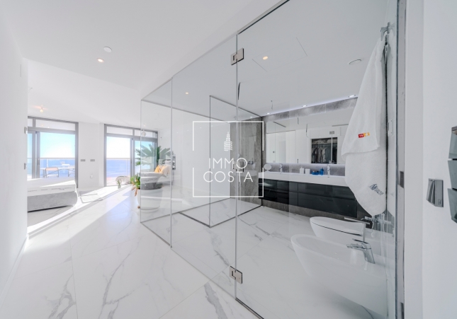 Odsprzedaż - Mieszkanie w bloku - Benidorm