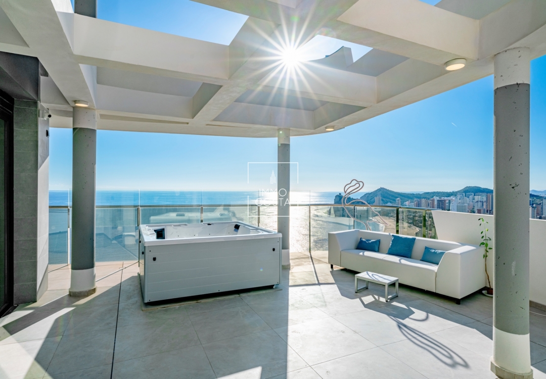 Odsprzedaż - Mieszkanie w bloku - Benidorm