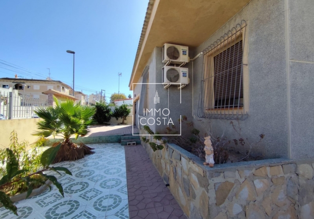 Altbau - Villa - Torrevieja - Center