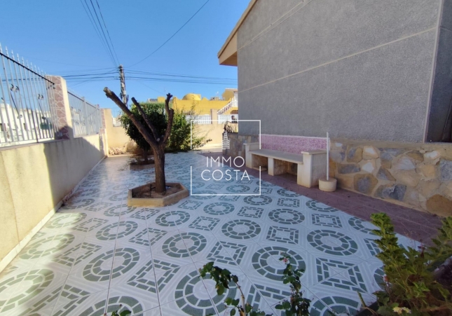 Altbau - Villa - Torrevieja - Center