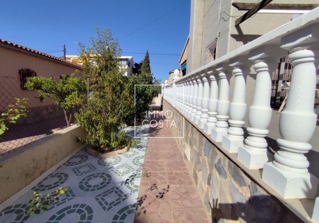 Altbau - Villa - Torrevieja - Center