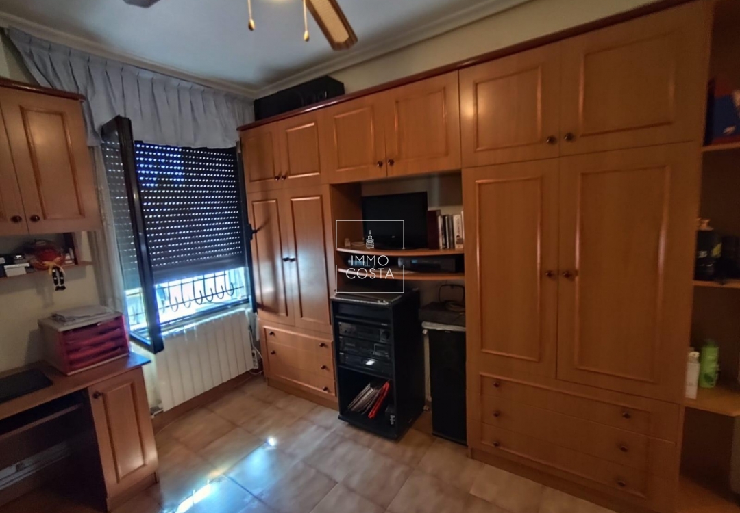 Altbau - Villa - Torrevieja - Center