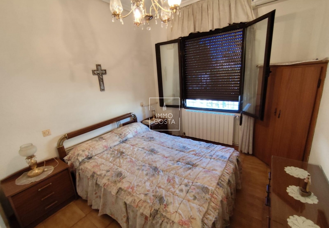 Altbau - Villa - Torrevieja - Center