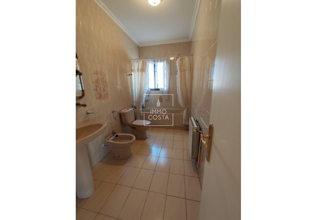 Altbau - Villa - Torrevieja - Center