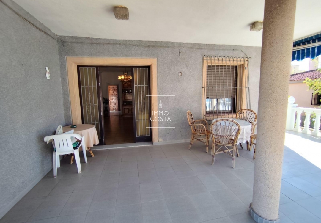 Altbau - Villa - Torrevieja - Center