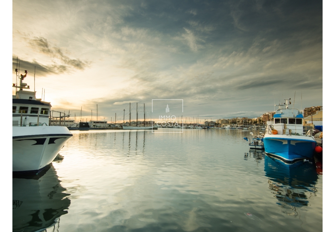 Altbau - Villa - Torrevieja - Center