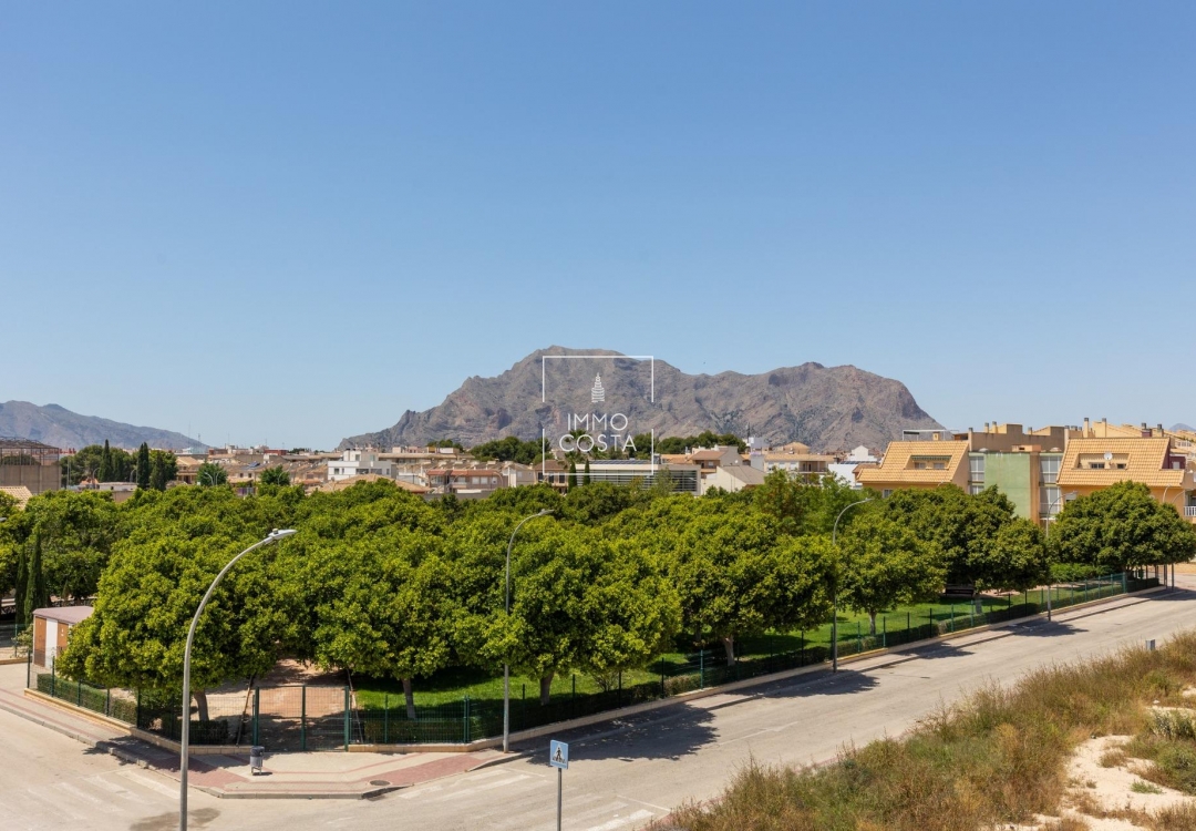 Neubau - Stadthaus - Rafal - pueblo