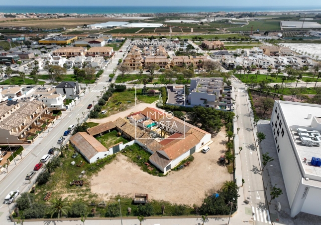 Neubau - Villa - Pilar de La Horadada - parques de Andromeda