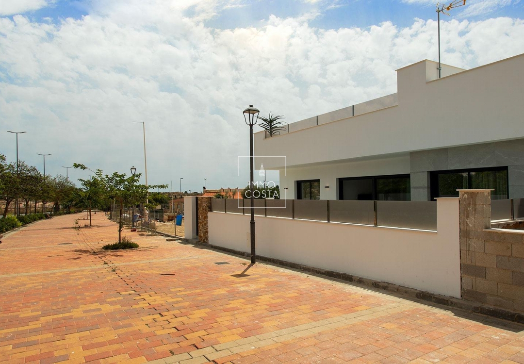 Nowy budynek - Villa - Sucina