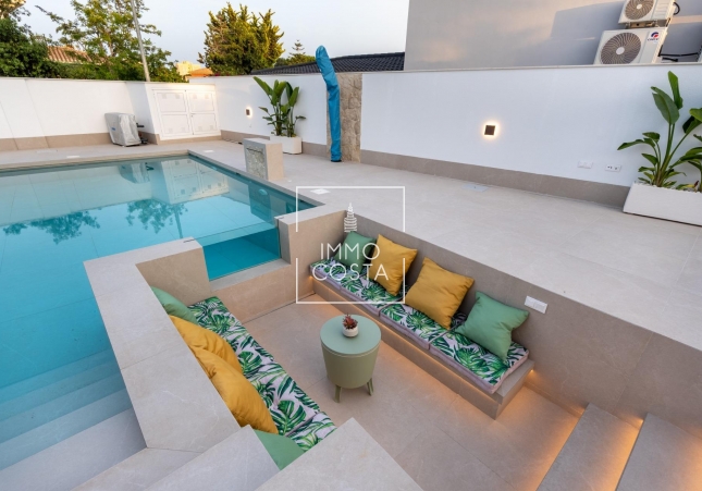 Neubau - Villa - Orihuela Costa - Campoamor