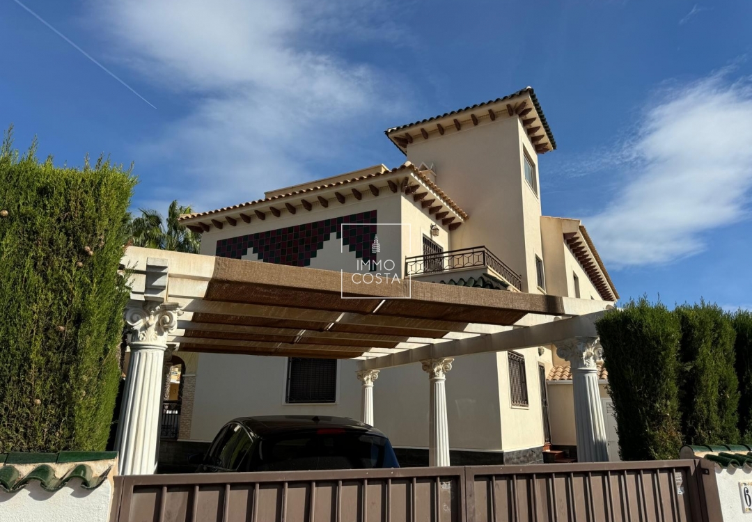 Altbau - Villa / Doppelhaushälfte - Ciudad Quesada - Rojales