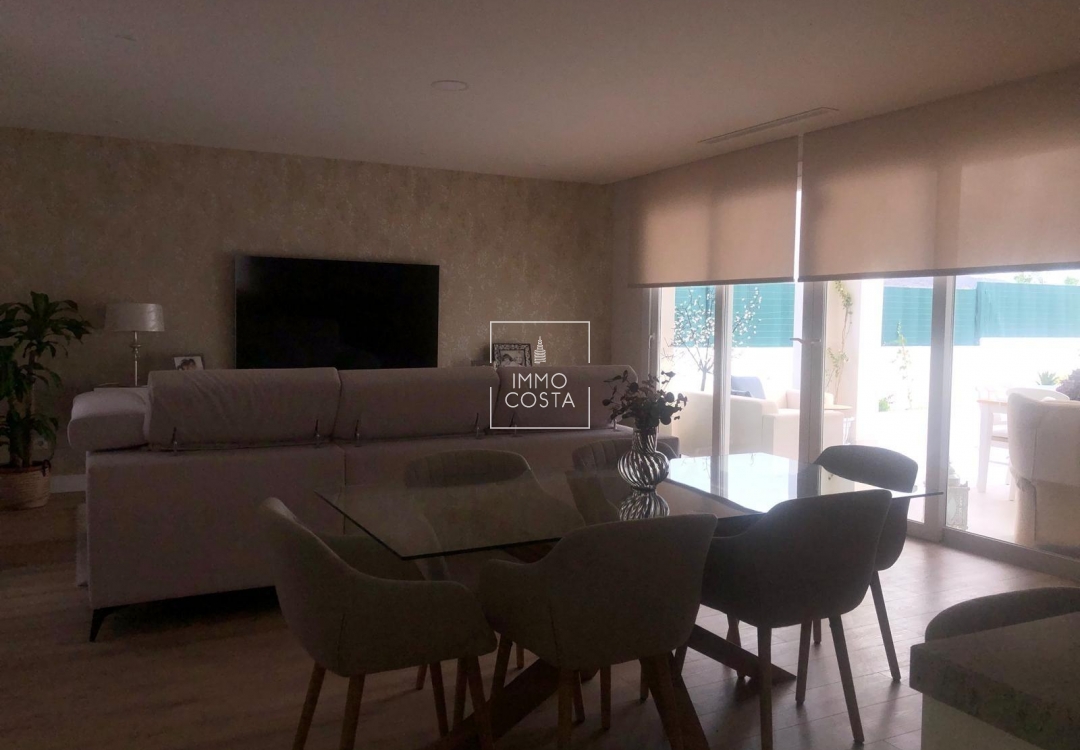 Новое здание - Villa - Pinoso