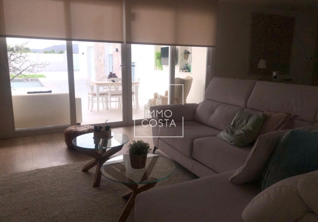 Новое здание - Villa - Pinoso