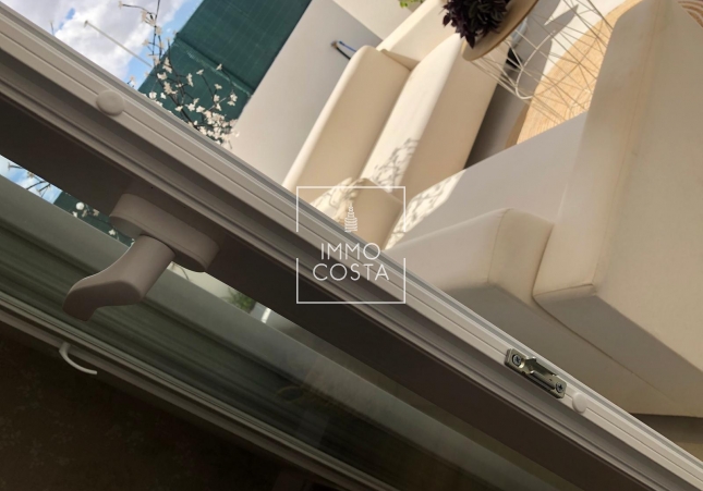 Новое здание - Villa - Pinoso