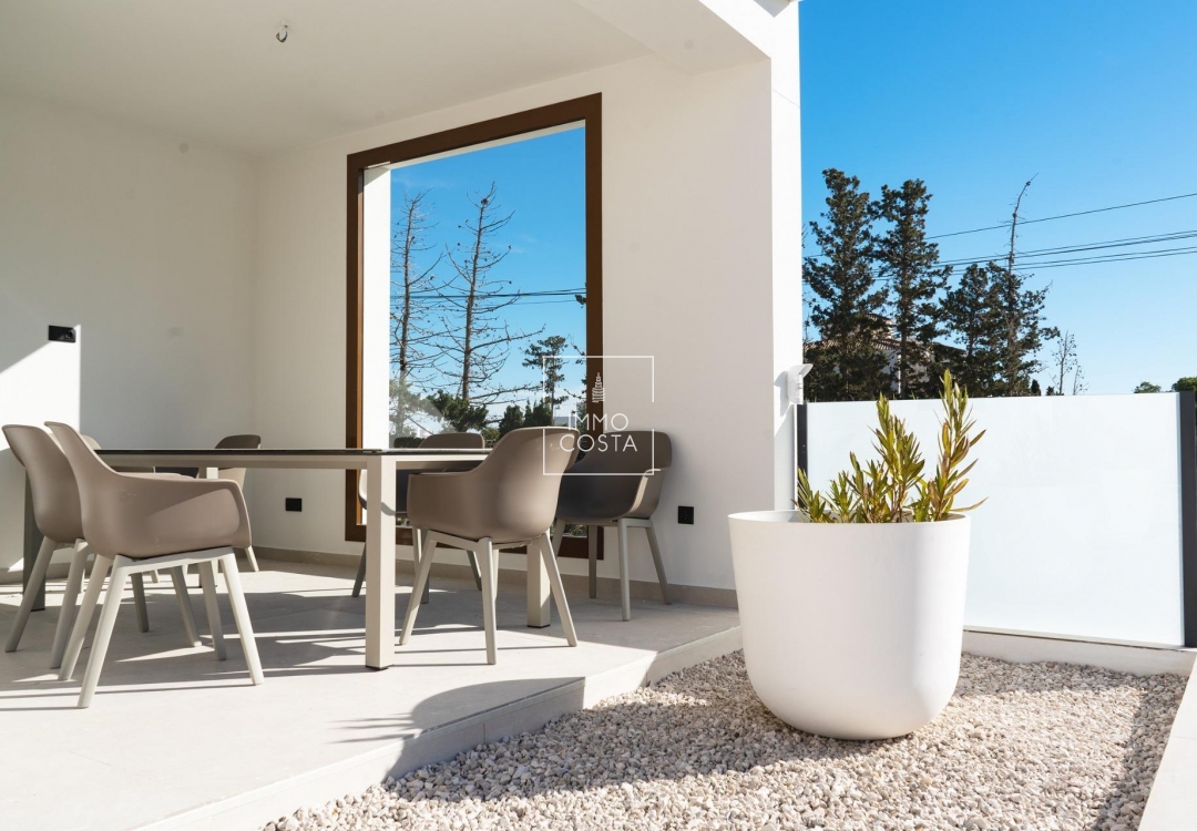 Obra nueva - Villa - Benejúzar