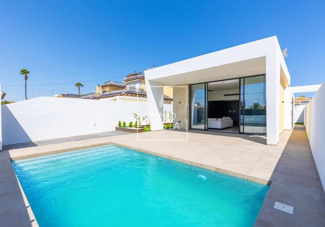 New Build - Villa - Torrevieja