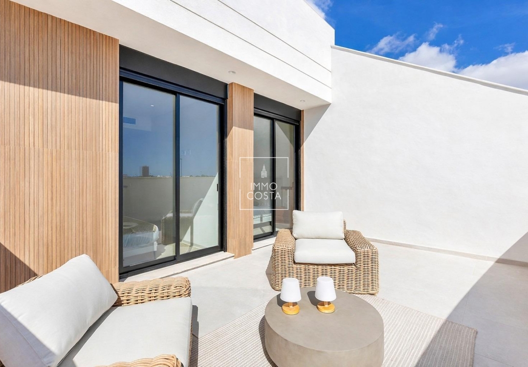 Nowy budynek - Villa - Los Alcazares
