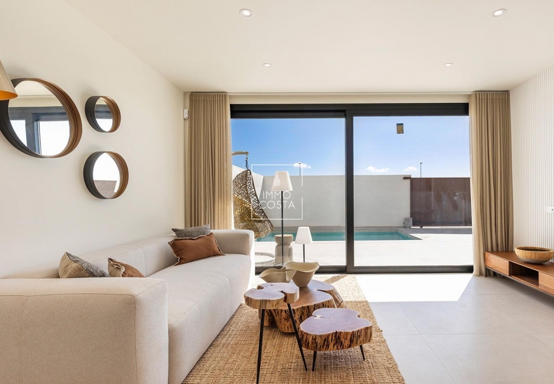 Nowy budynek - Villa - Los Alcazares