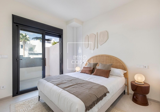 Nowy budynek - Villa - Los Alcazares
