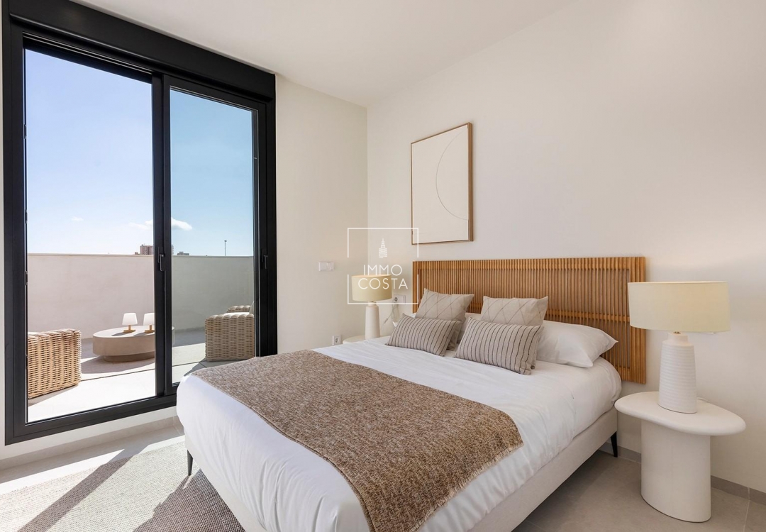 Nowy budynek - Villa - Los Alcazares