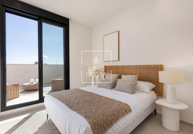 Nowy budynek - Villa - Los Alcazares