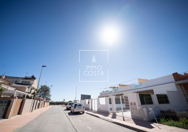 Obra nueva - Adosado - San Javier