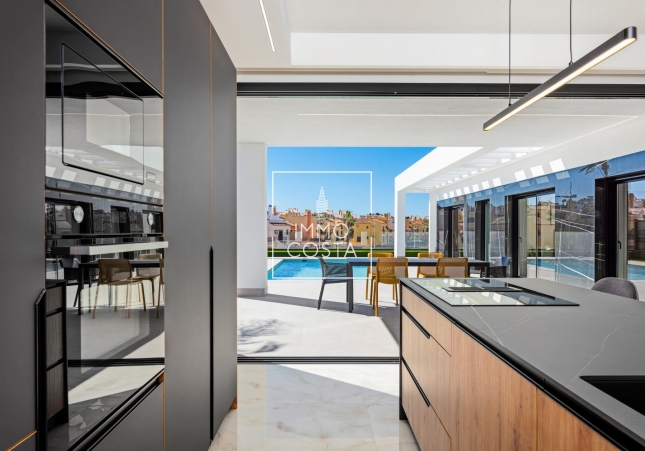 Nowy budynek - Villa - Algorfa