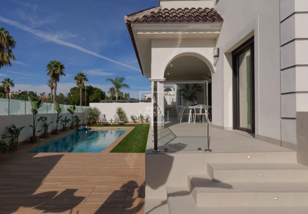 Новое здание - Villa - Rojales