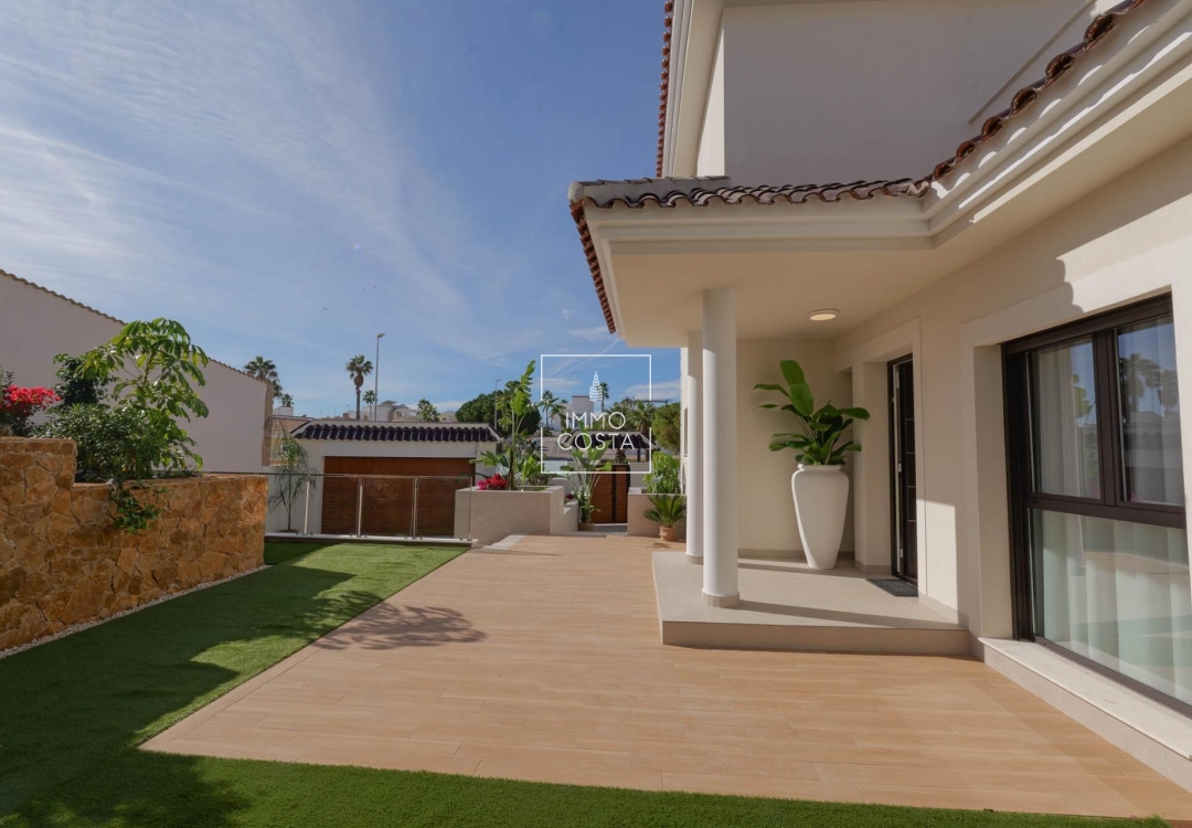 Новое здание - Villa - Rojales