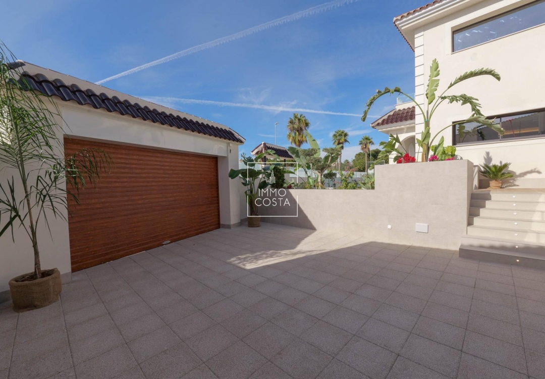 Новое здание - Villa - Rojales