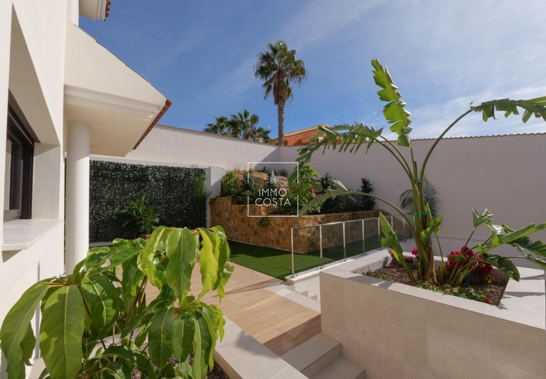 Новое здание - Villa - Rojales
