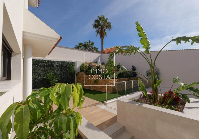 Новое здание - Villa - Rojales