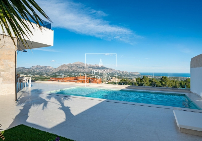 Новое здание - Villa - Polop