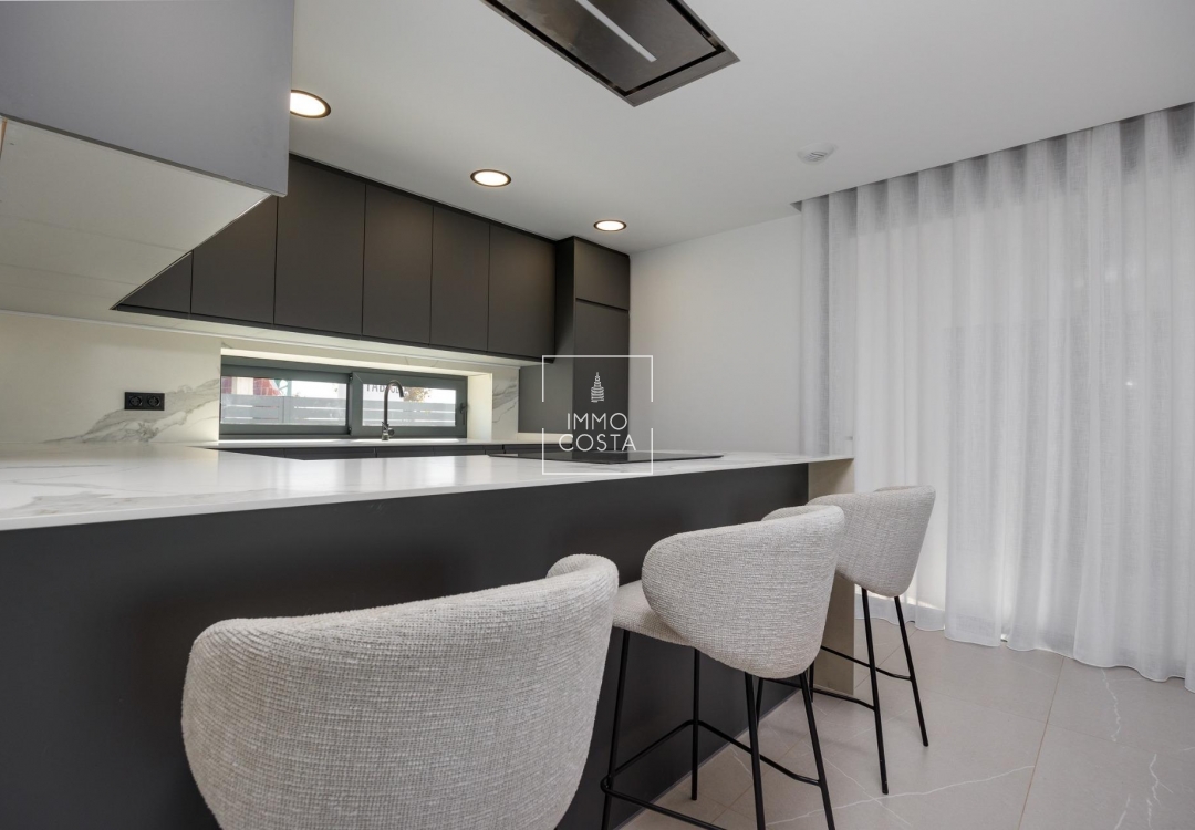 Nowy budynek - Villa - Torrevieja