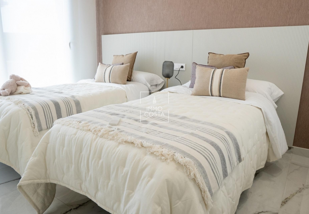 Новое здание - Villa - Ciudad Quesada