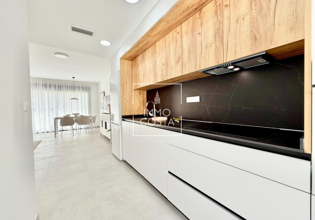 New Build - Townhouse - Cox
