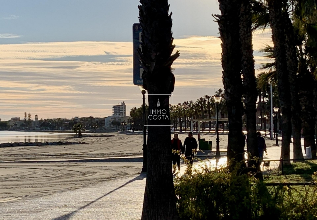 Новое здание - Villa - Los Alcazares