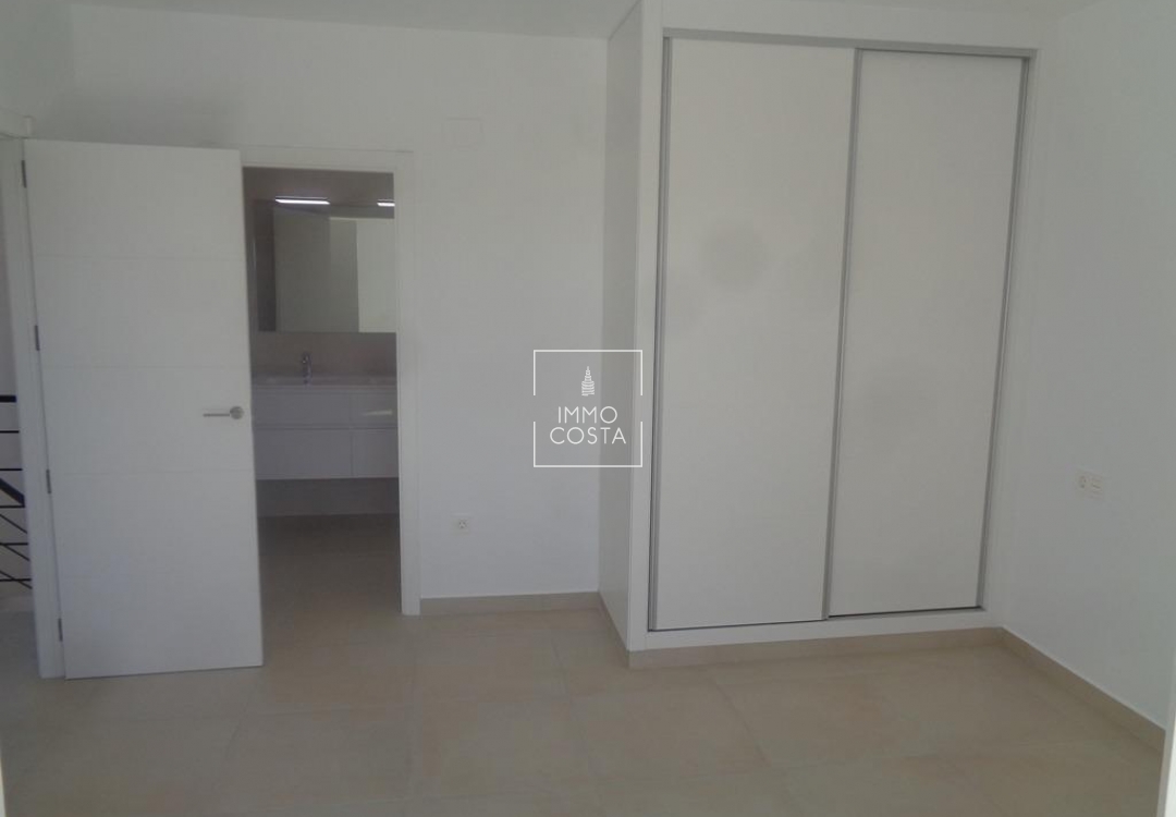 Новое здание - Villa - Pinoso