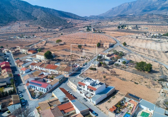 Новое здание - Ground Floor Bungalow - Hondón de las Nieves