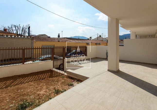 Новое здание - Ground Floor Bungalow - Hondón de las Nieves
