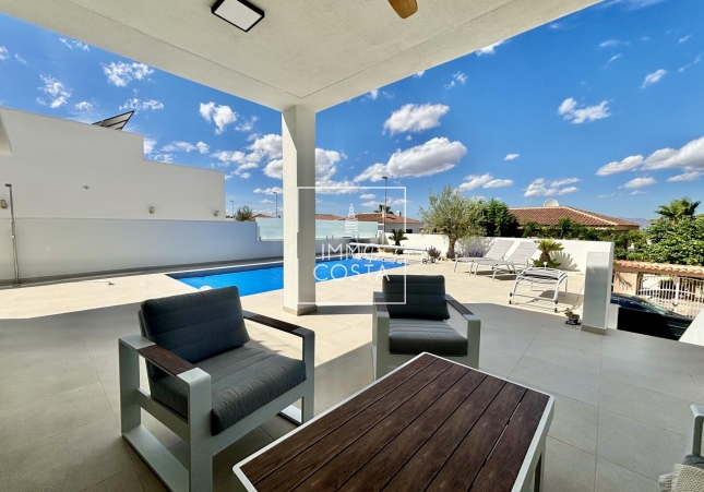 Новое здание - Villa - Rojales