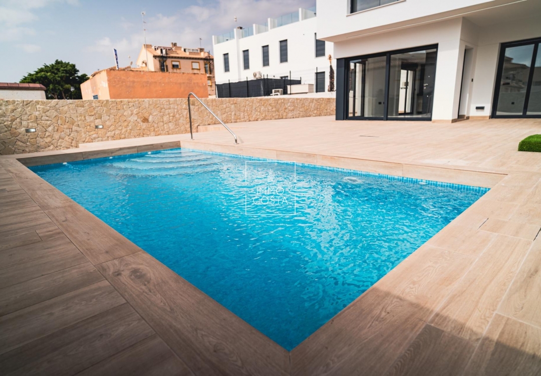 Nowy budynek - Villa - Orihuela Costa
