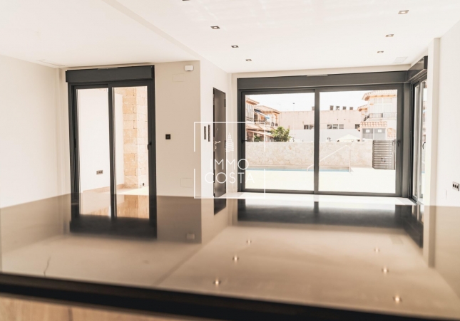 Nowy budynek - Villa - Orihuela Costa