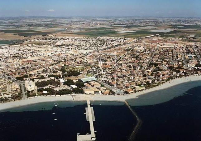 Obra nueva - Villa - Los Alcazares
