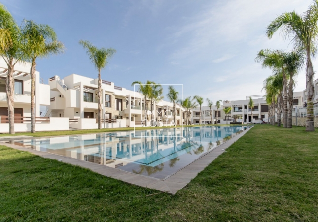 Новое здание - Top Floor Bungalow - Torrevieja