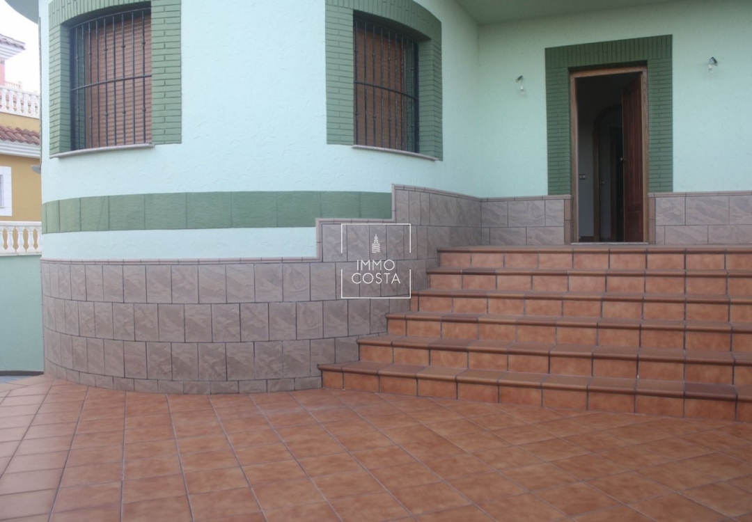 Nowy budynek - Villa - Torrevieja