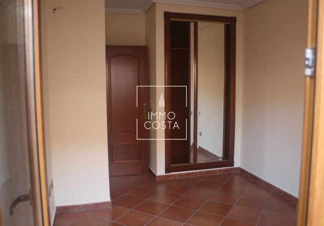 Nowy budynek - Kamienica - Torrevieja