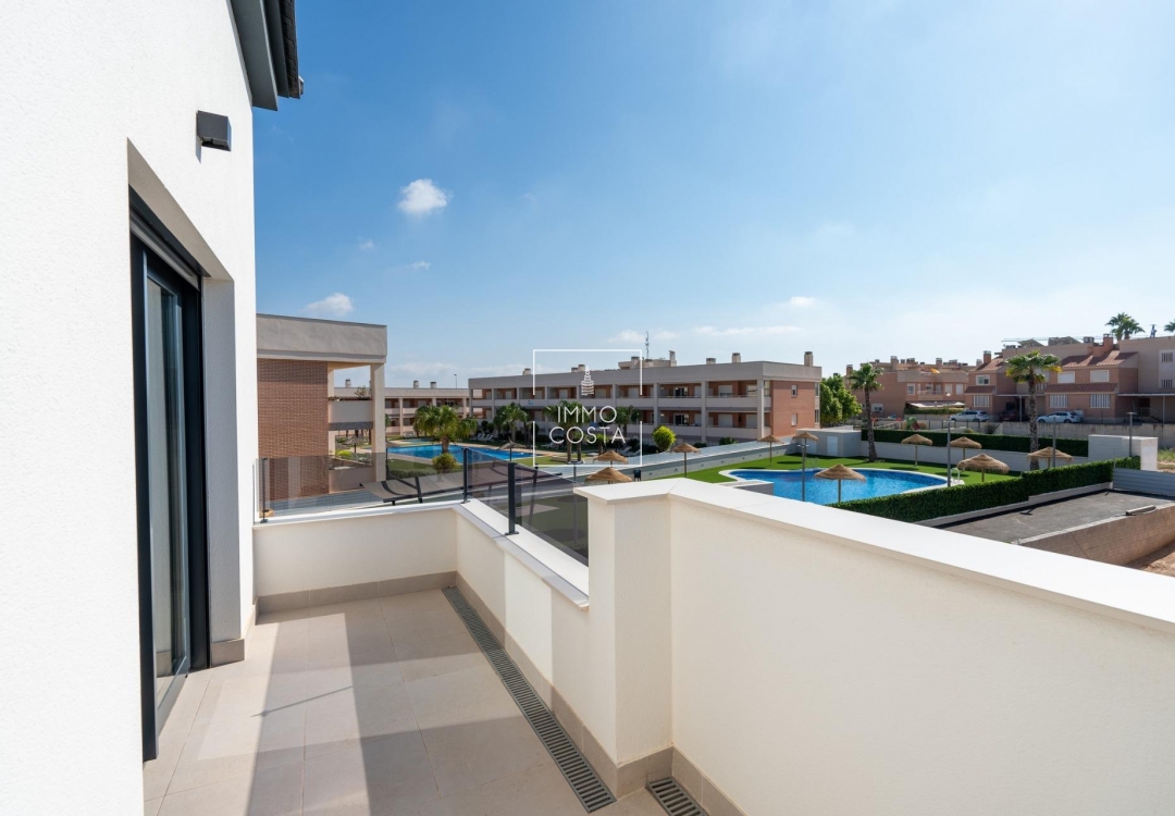Nowy budynek - Quad - Gran Alacant
