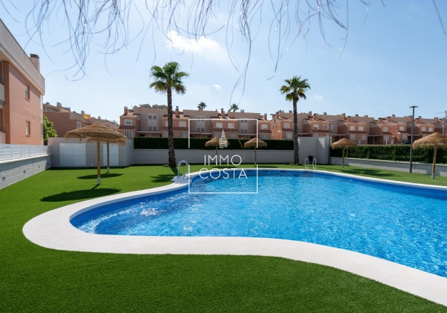 Nowy budynek - Quad - Gran Alacant