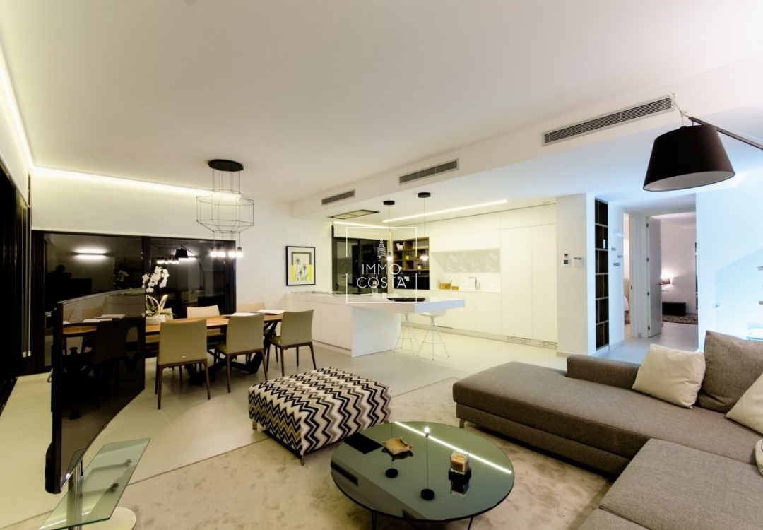 Nowy budynek - Villa - Orihuela Costa